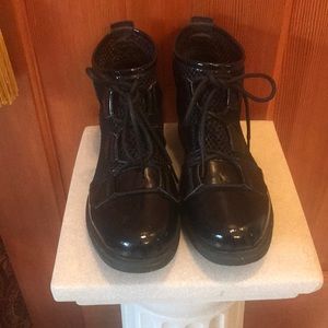 Women’s Sorel Major black patent ankle boot